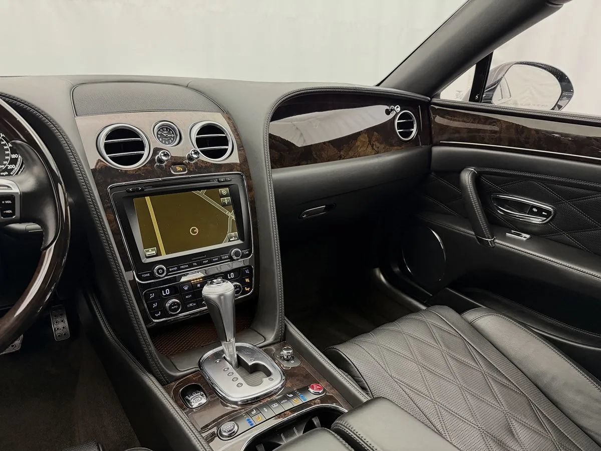 Used 2015 Bentley Flying Spur V8 AWD/4WD image 13