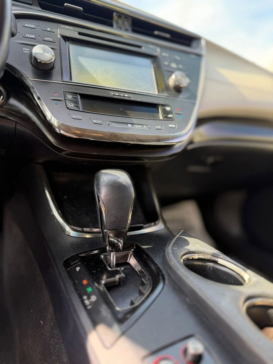 Used 2016 Toyota Avalon XLE FWD image 14