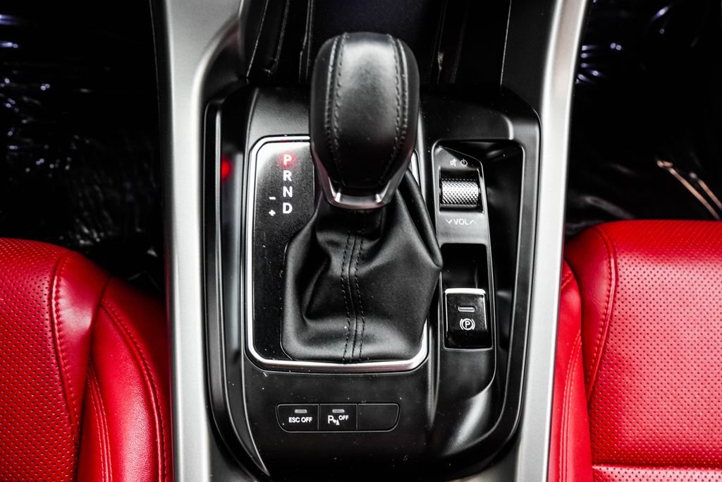 Used 2024 Dodge Hornet R/T Plus w/ R/T Blacktop Package AWD/4WD image 25