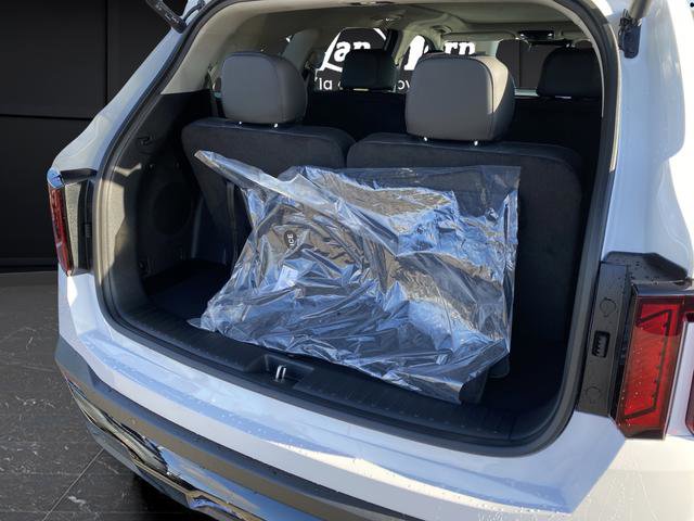 New 2026 Kia Sorento X-Line EX image 17