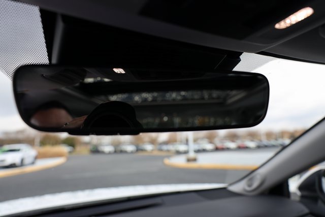 Used 2025 Toyota Camry XLE image 36