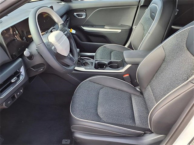 New 2025 Kia K4 GT-Line image 20