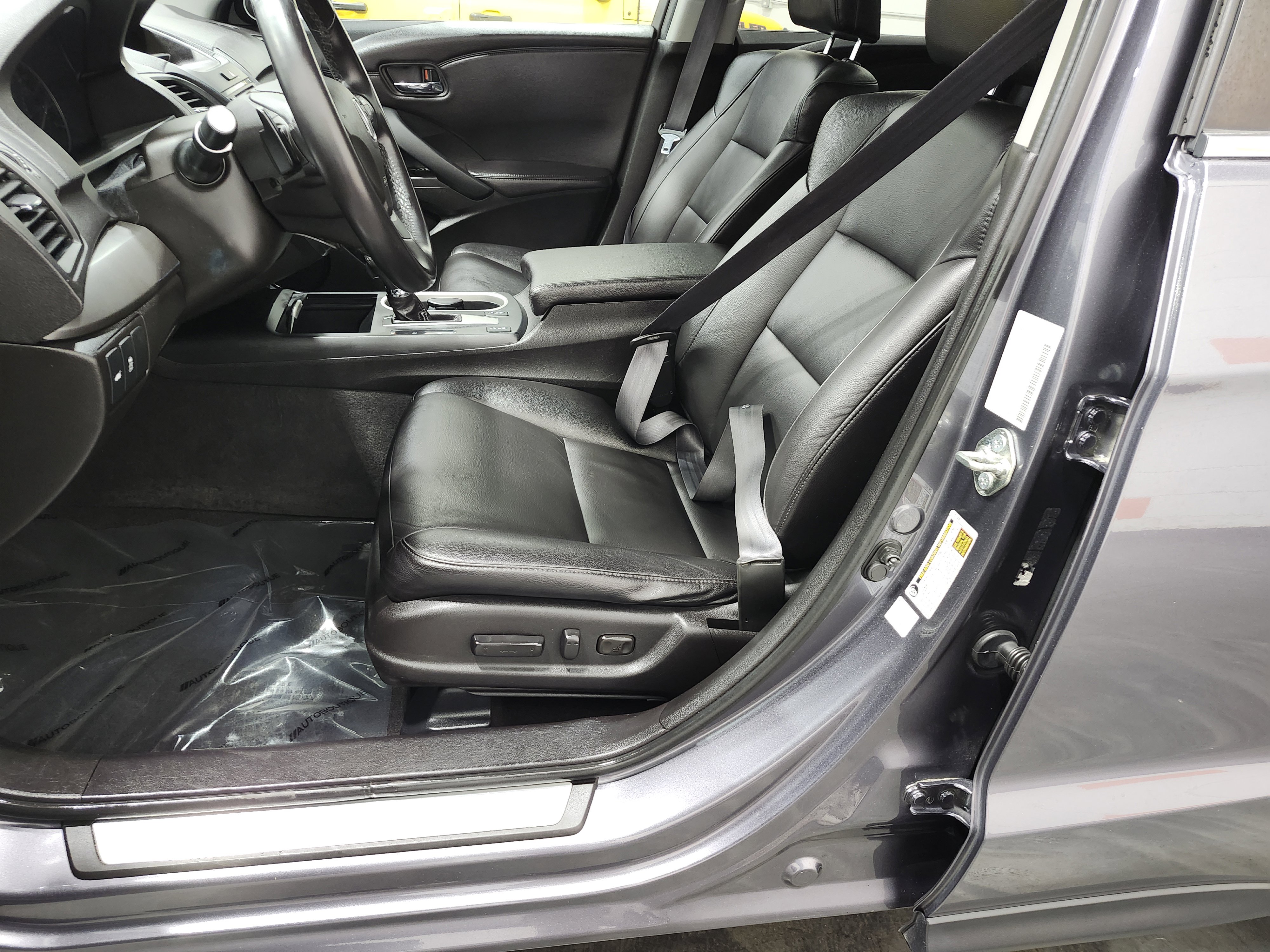 Used 2018 Acura RDX AWD image 25