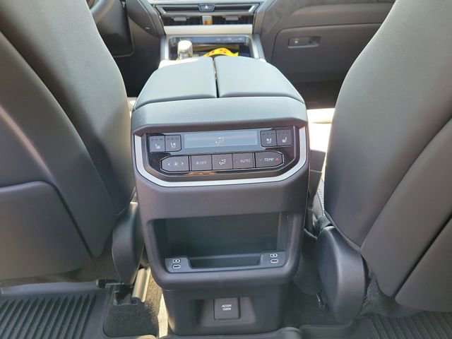 New 2026 Lexus TX 550h AWD Plug-In Hybrid image 11