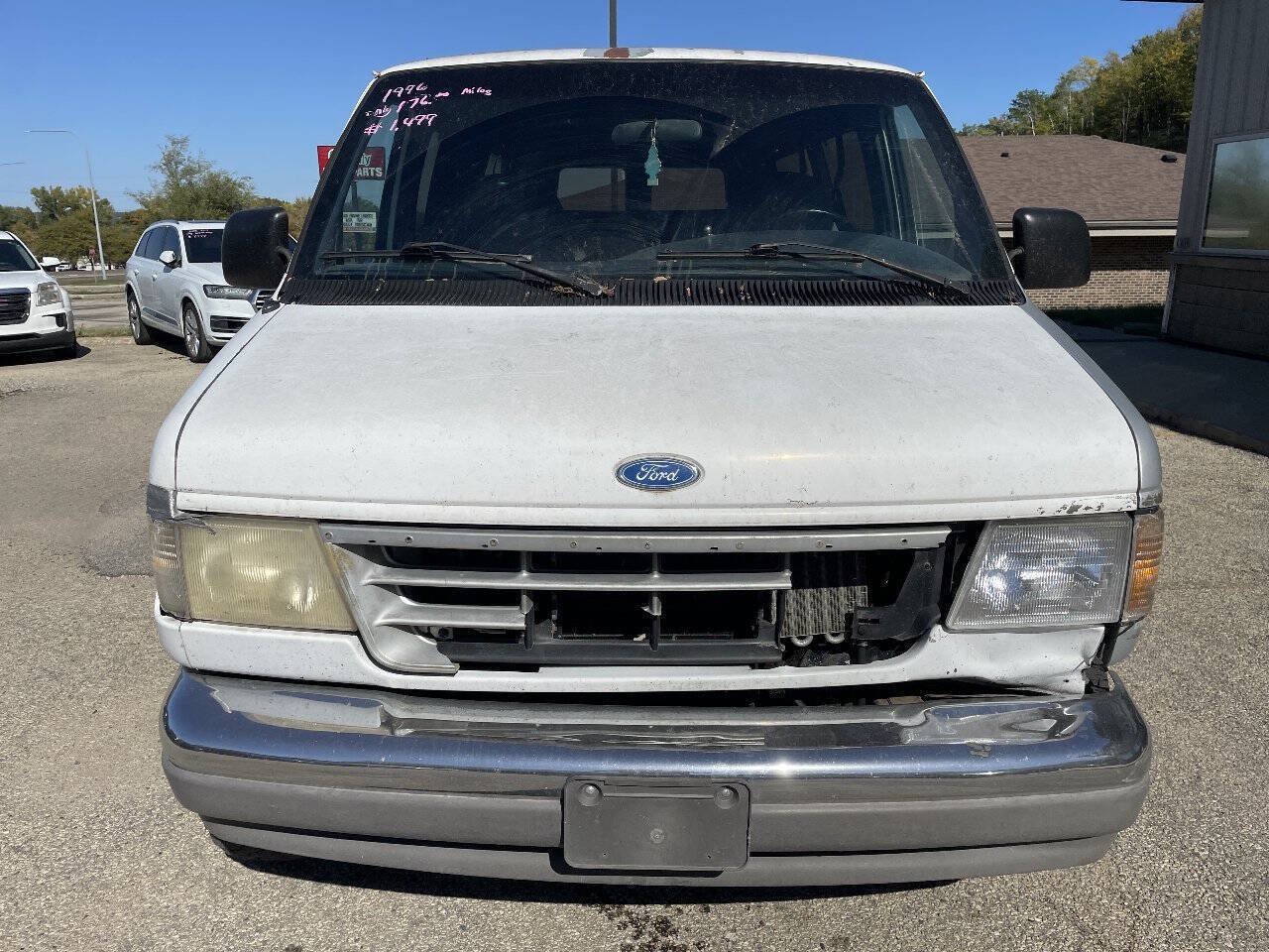 Used 1996 Ford E-350 and Econoline 350 XLT RWD image 3