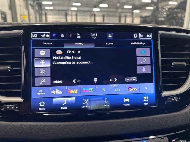 New 2027 Chrysler Pacifica LX FWD image 27
