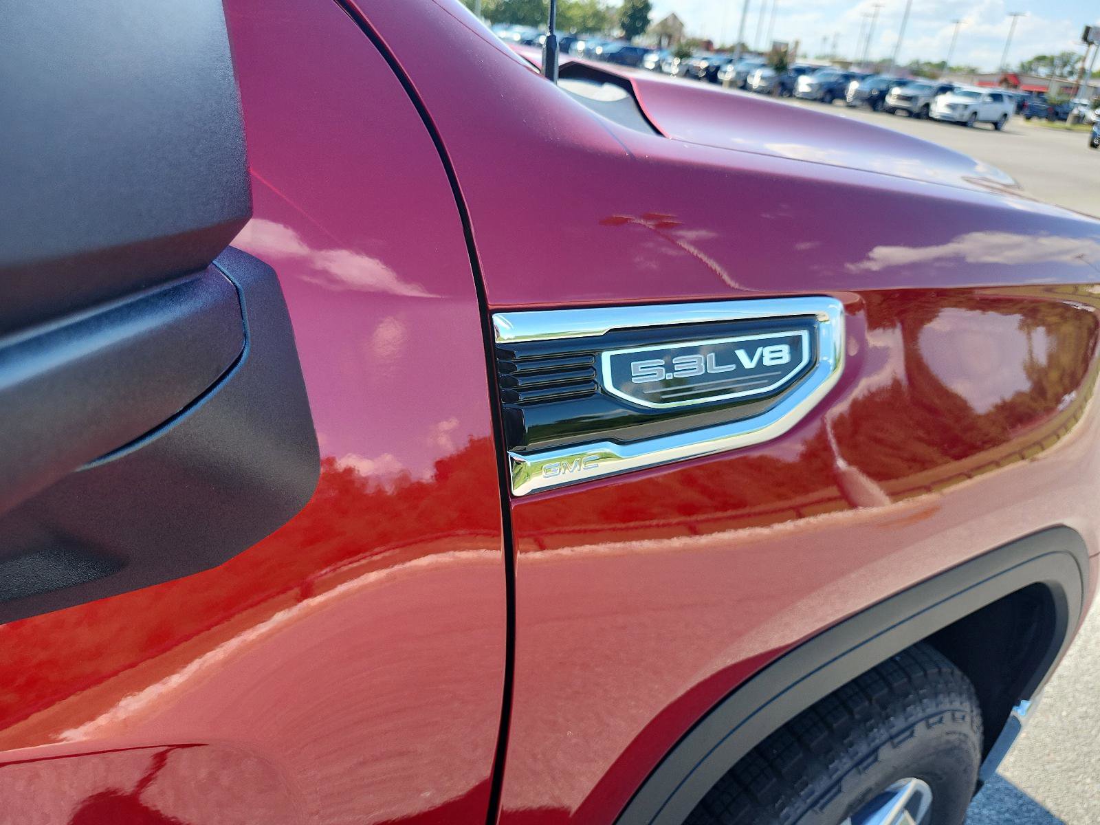 New 2026 GMC Sierra 1500 SLT w/ SLT Premium Plus Package image 7