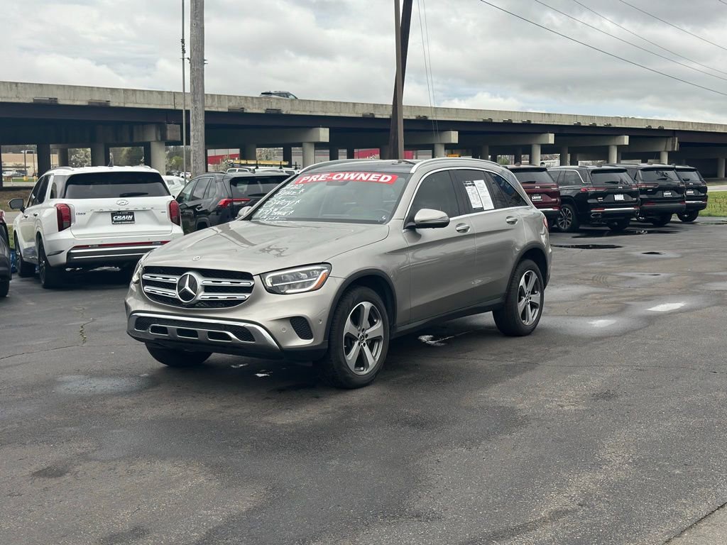 Used 2022 Mercedes-Benz GLC 300 image 3