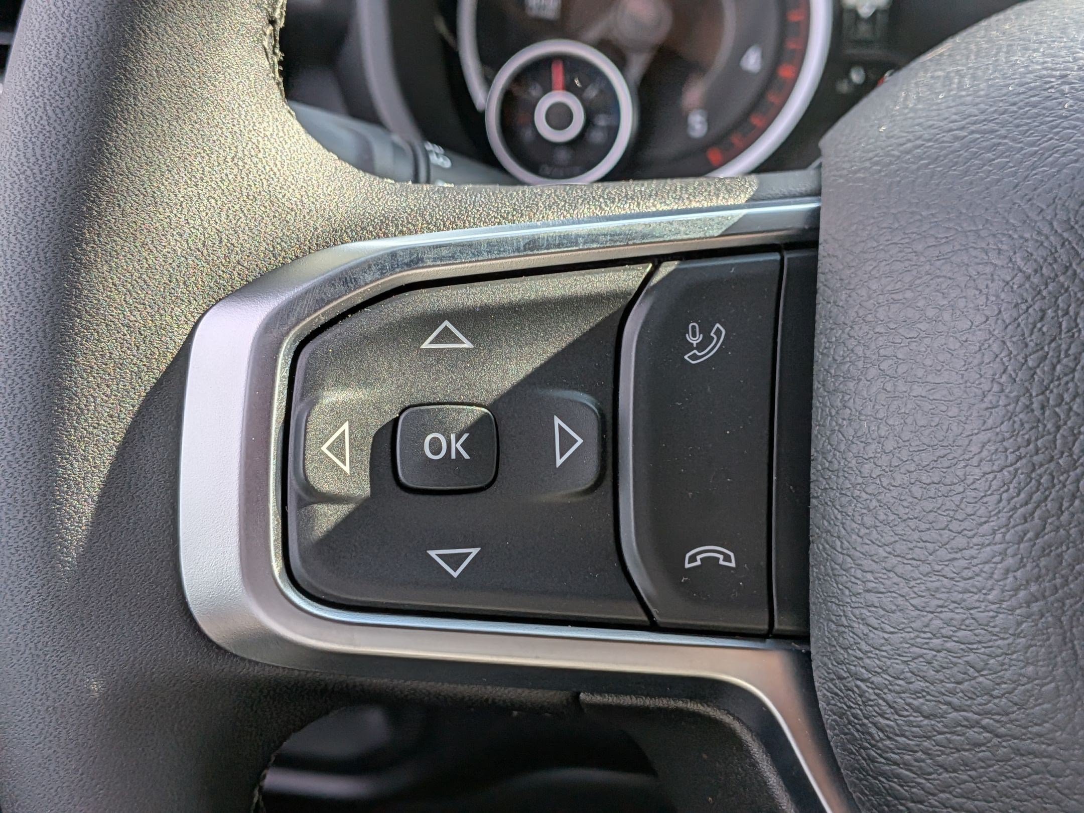New 2026 RAM 2500 Big Horn AWD/4WD image 15