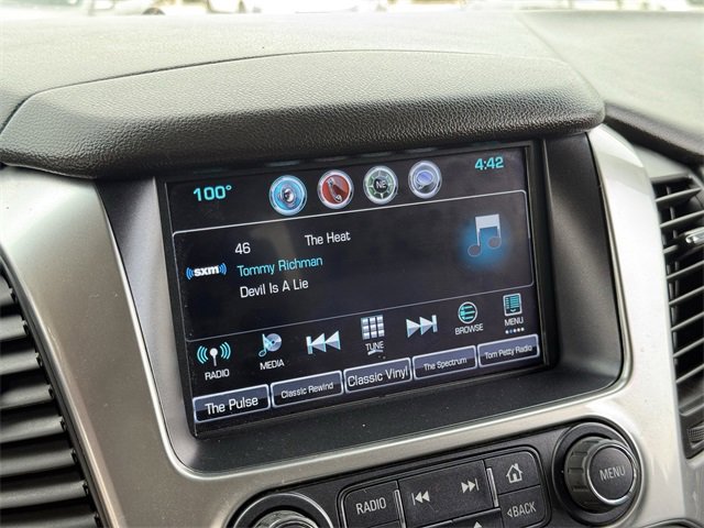 Used 2020 Chevrolet Suburban LT image 20