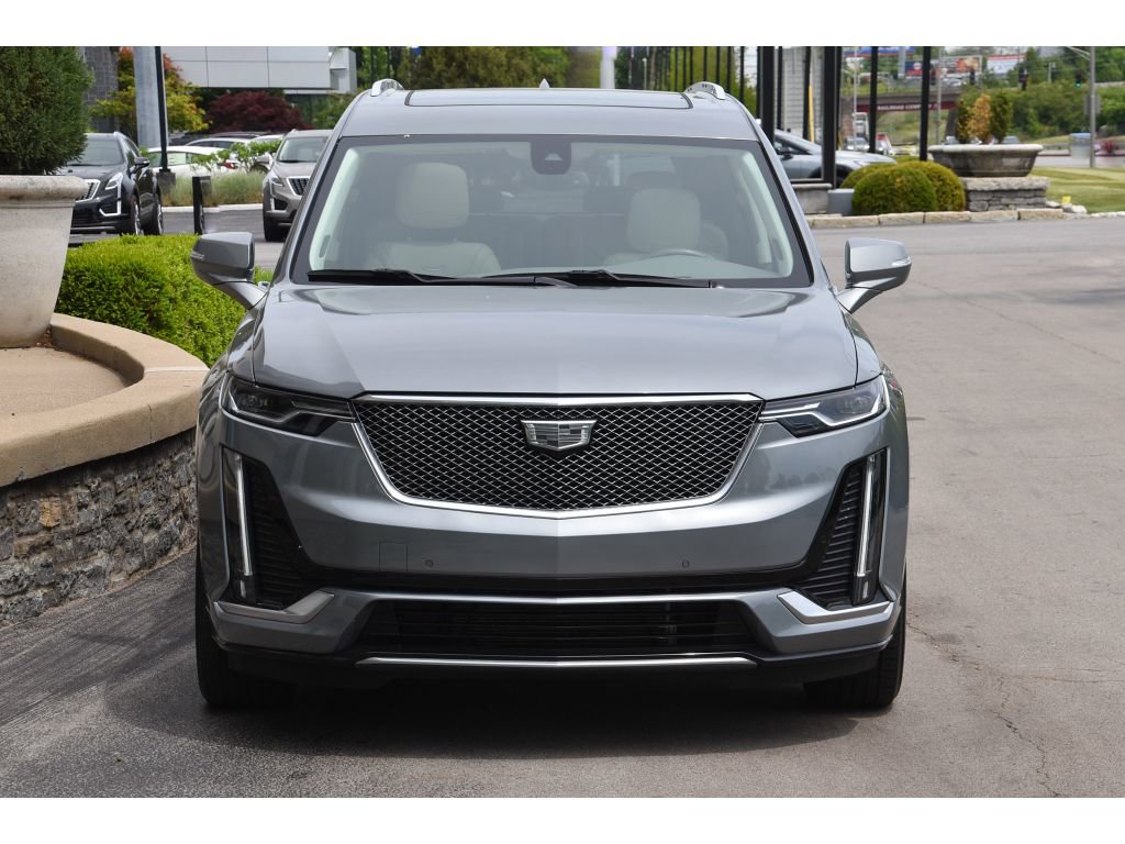 Certified 2024 Cadillac XT6 Premium Luxury FWD image 9