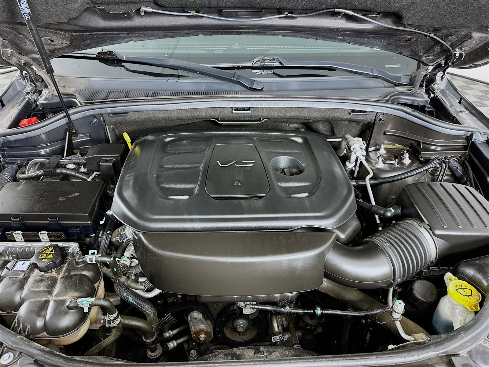 Used 2021 Jeep Grand Cherokee Limited w/ Trailer Tow Group IV image 31