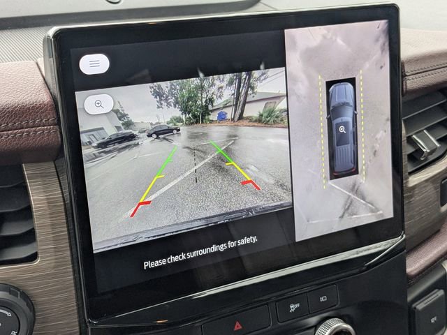 Used 2023 Ford Expedition Max Limited image 29