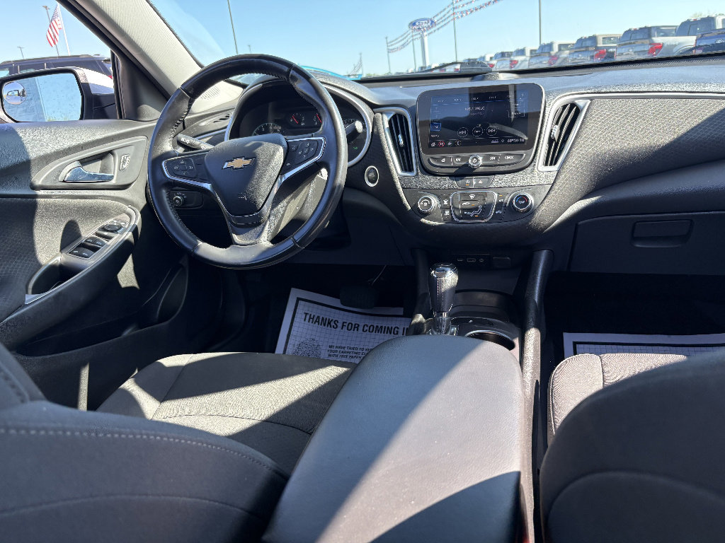 Used 2020 Chevrolet Malibu RS image 25