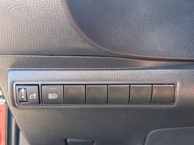 Used 2024 Toyota Corolla LE image 18