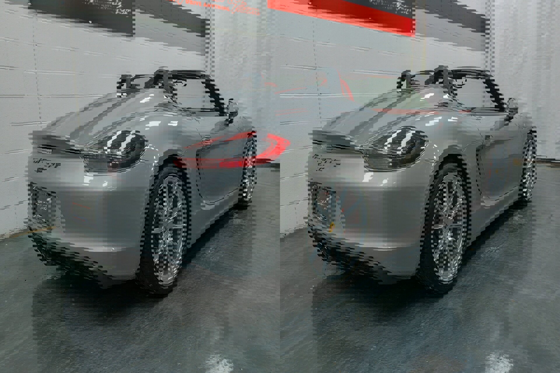 Used 2016 Porsche Boxster Spyder image 33