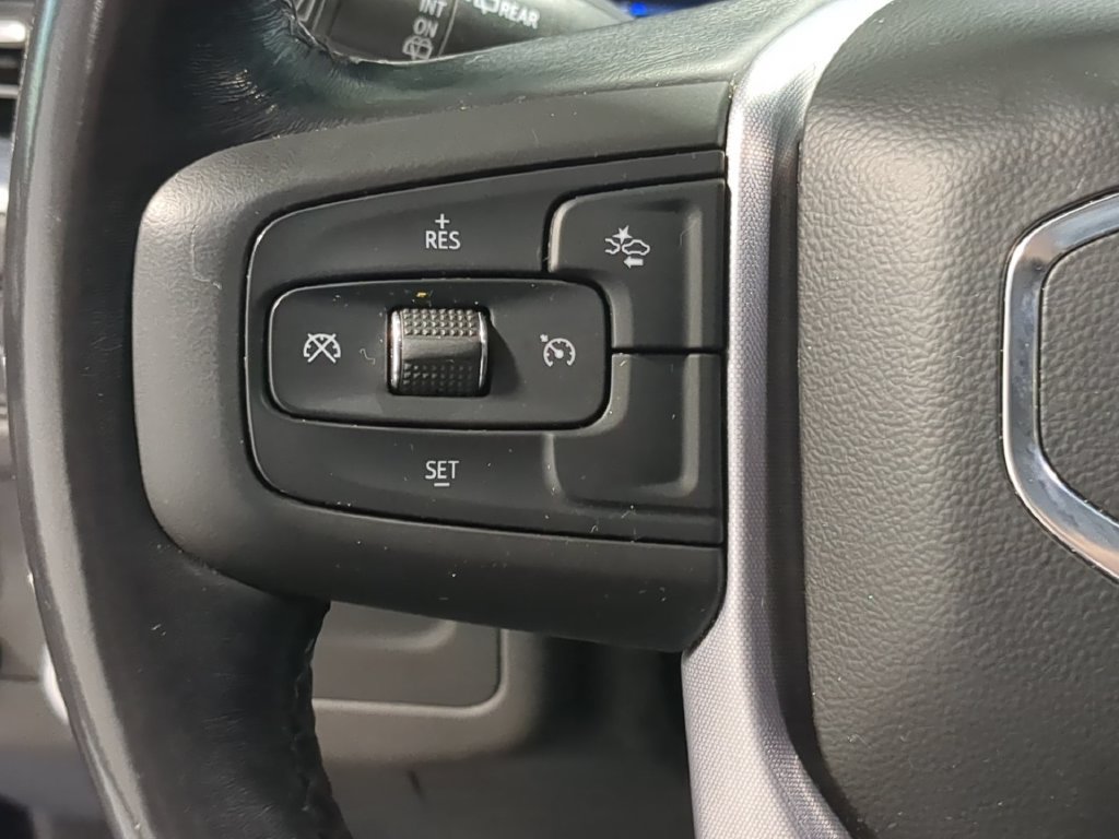 Used 2023 GMC Yukon SLE AWD/4WD image 28