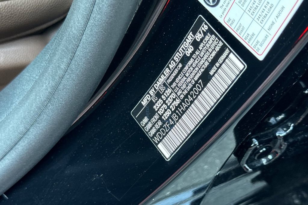 Used 2017 Mercedes-Benz E 300 image 28