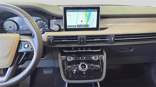 Used 2021 Lincoln Corsair AWD w/ Equipment Group 101A image 22