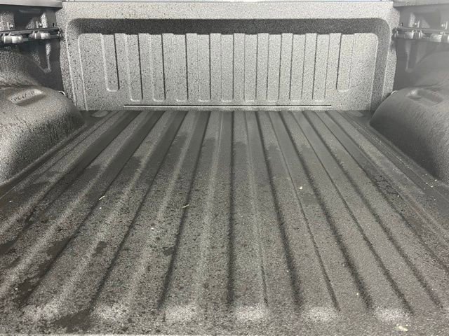 New 2026 RAM 1500 4x4 Crew Cab image 10