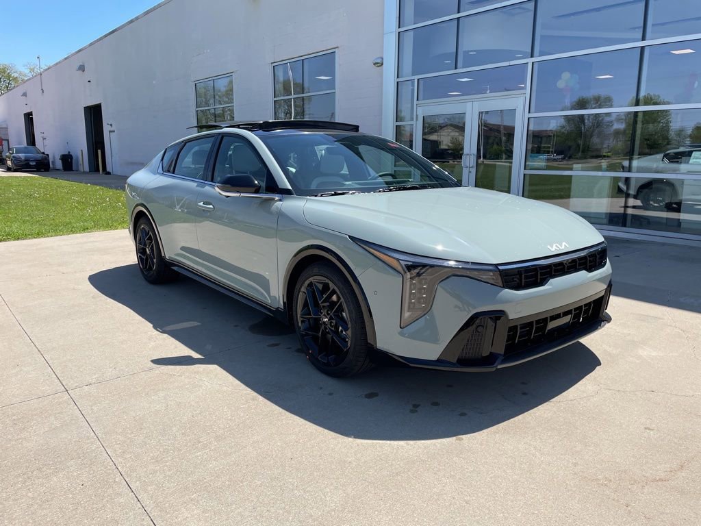 New 2026 Kia K4 GT-Line Turbo FWD image 1
