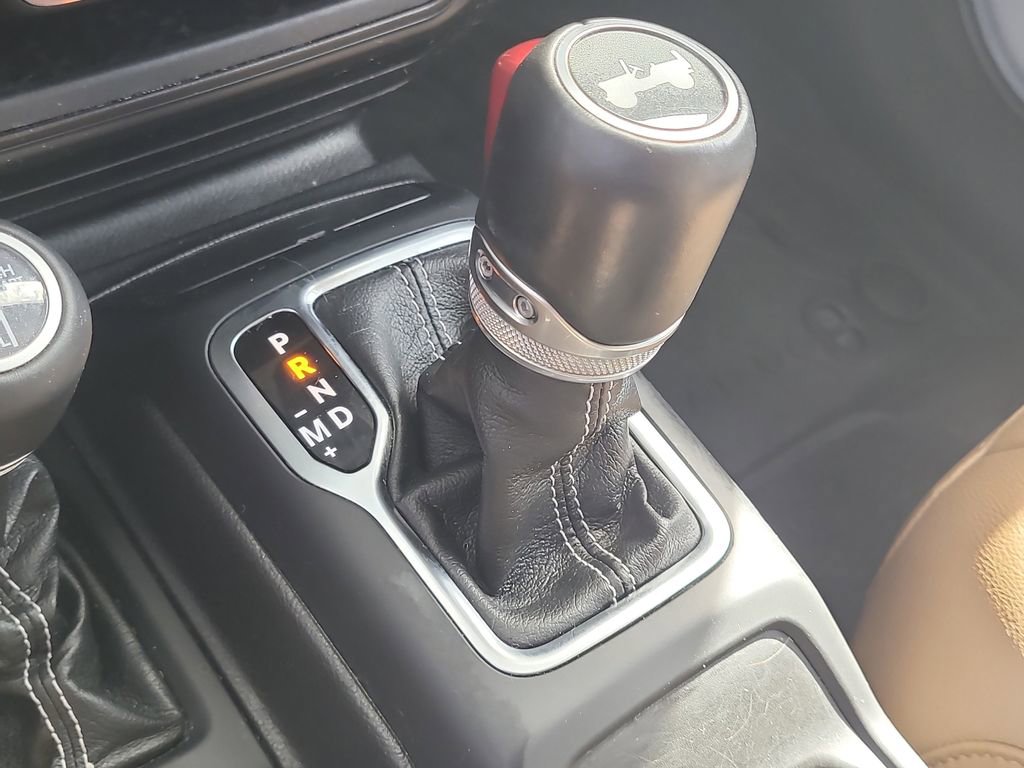 Used 2021 Jeep Wrangler Unlimited Sahara w/ Cold Weather Group image 26