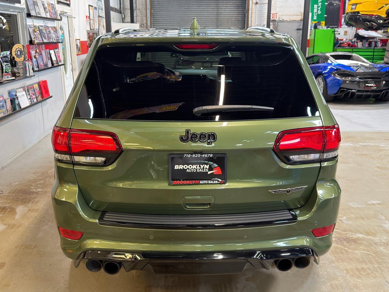 Used 2021 Jeep Grand Cherokee Trackhawk w/ Trailer Tow Group IV AWD/4WD image 9
