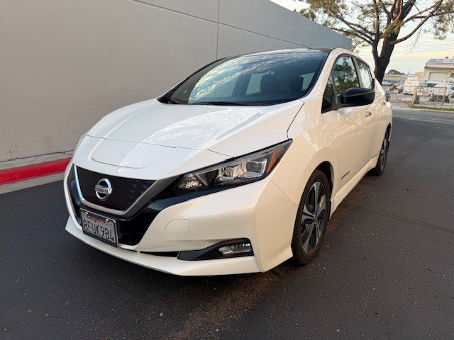 Used 2018 Nissan Leaf SV w/ SV Technology Package