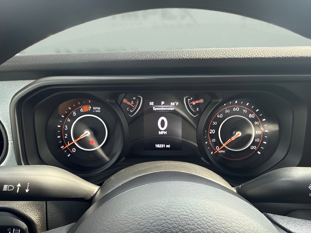 Used 2025 Jeep Wrangler Unlimited Sport AWD/4WD image 19