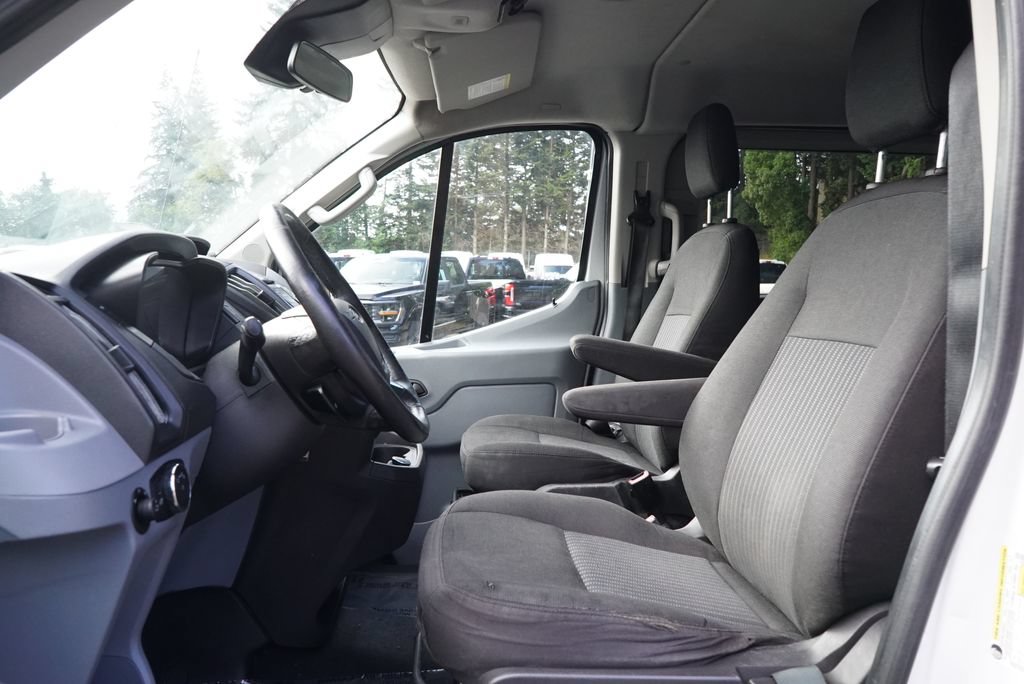 Used 2017 Ford Transit 350 XLT RWD image 18