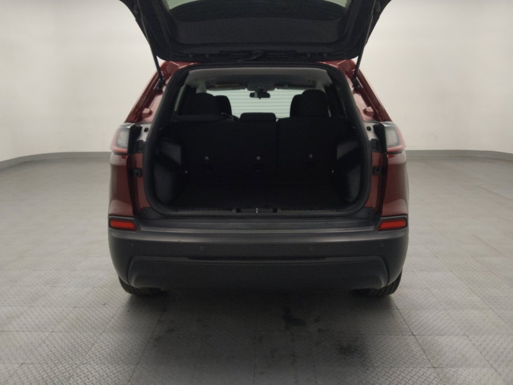 Used 2020 Jeep Cherokee Latitude image 29