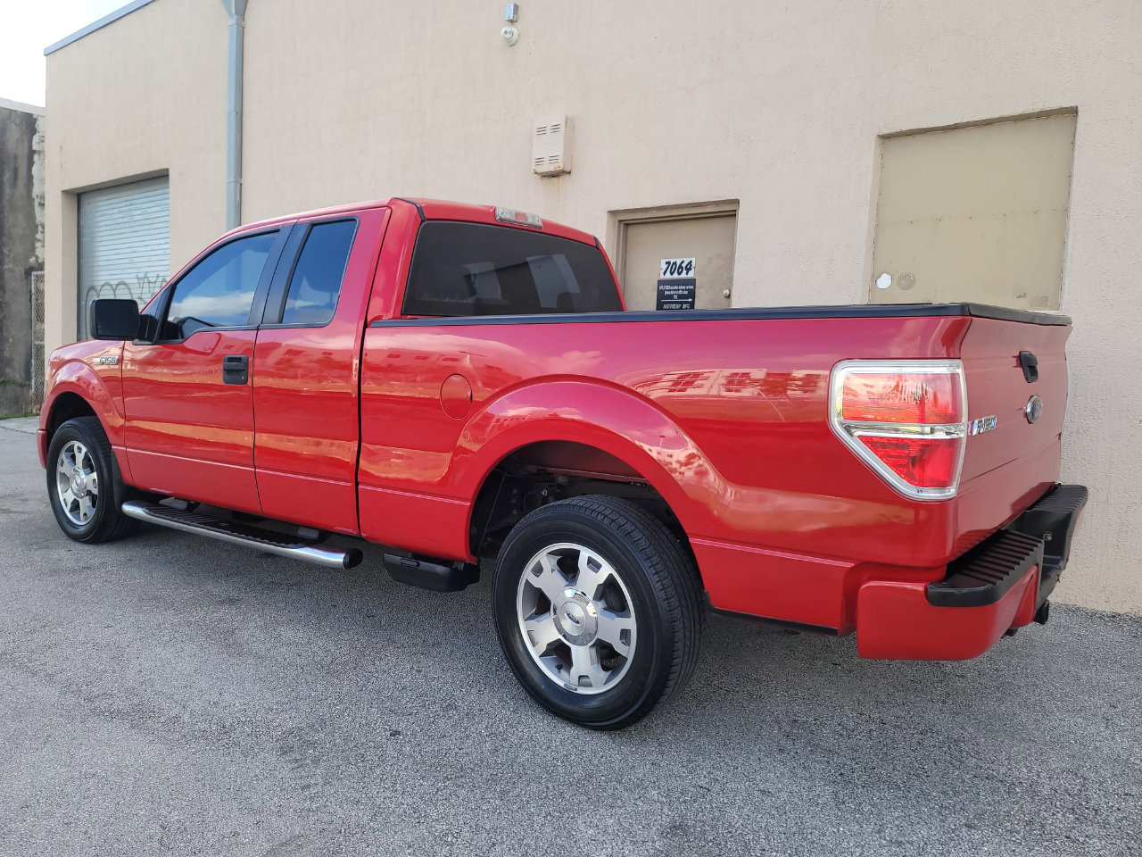 Used 2009 Ford F150 STX image 19