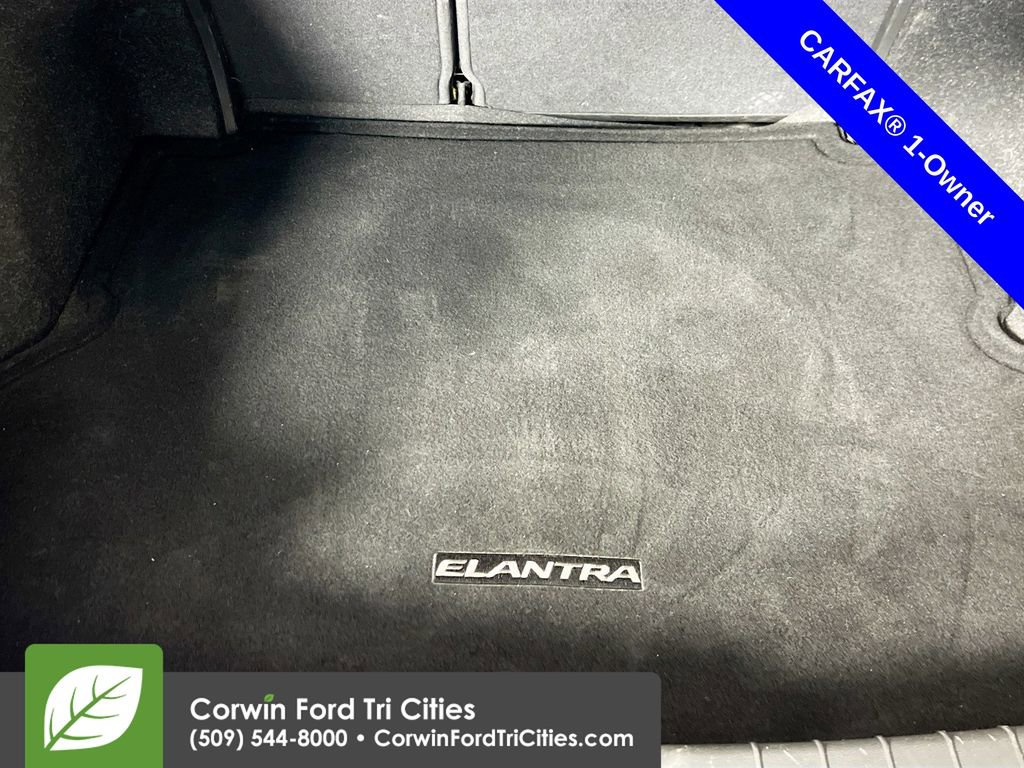 Used 2019 Hyundai Elantra SEL image 14