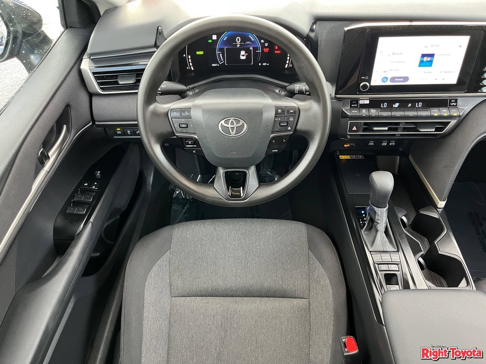 Used 2026 Toyota Camry LE FWD image 16