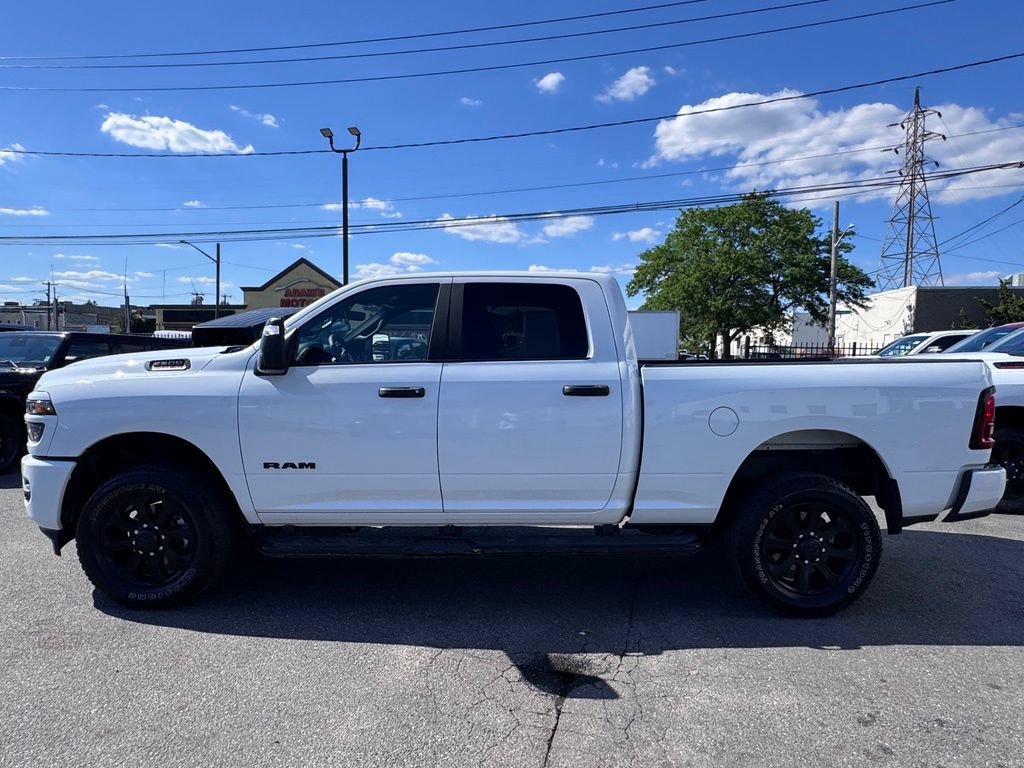 Used 2025 RAM 2500 Big Horn AWD/4WD image 4