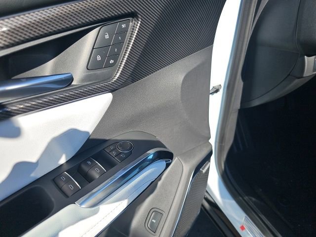 New 2026 Chevrolet Traverse High Country w/ LPO, Floor Liner Package image 19