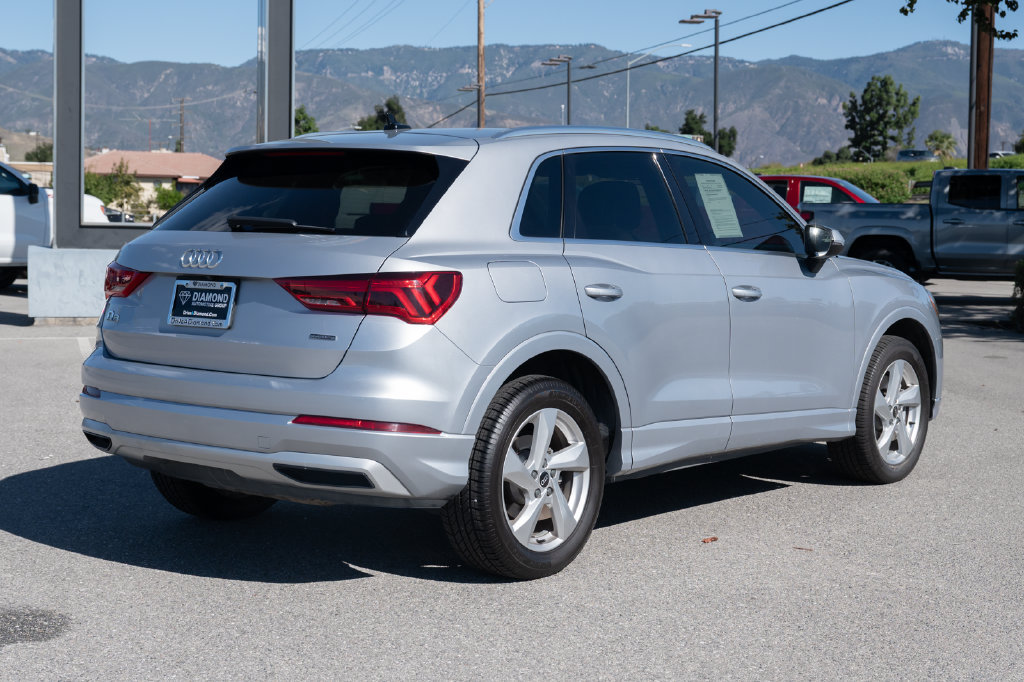 Used 2021 Audi Q3 2.0T Premium AWD/4WD image 4