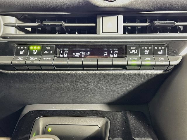 New 2026 Toyota Crown Signia AWD/4WD image 19