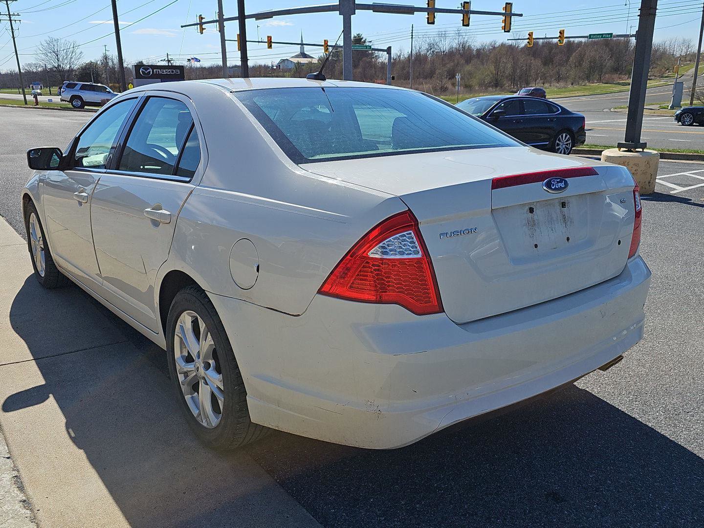 Used 2012 Ford Fusion SE image 4