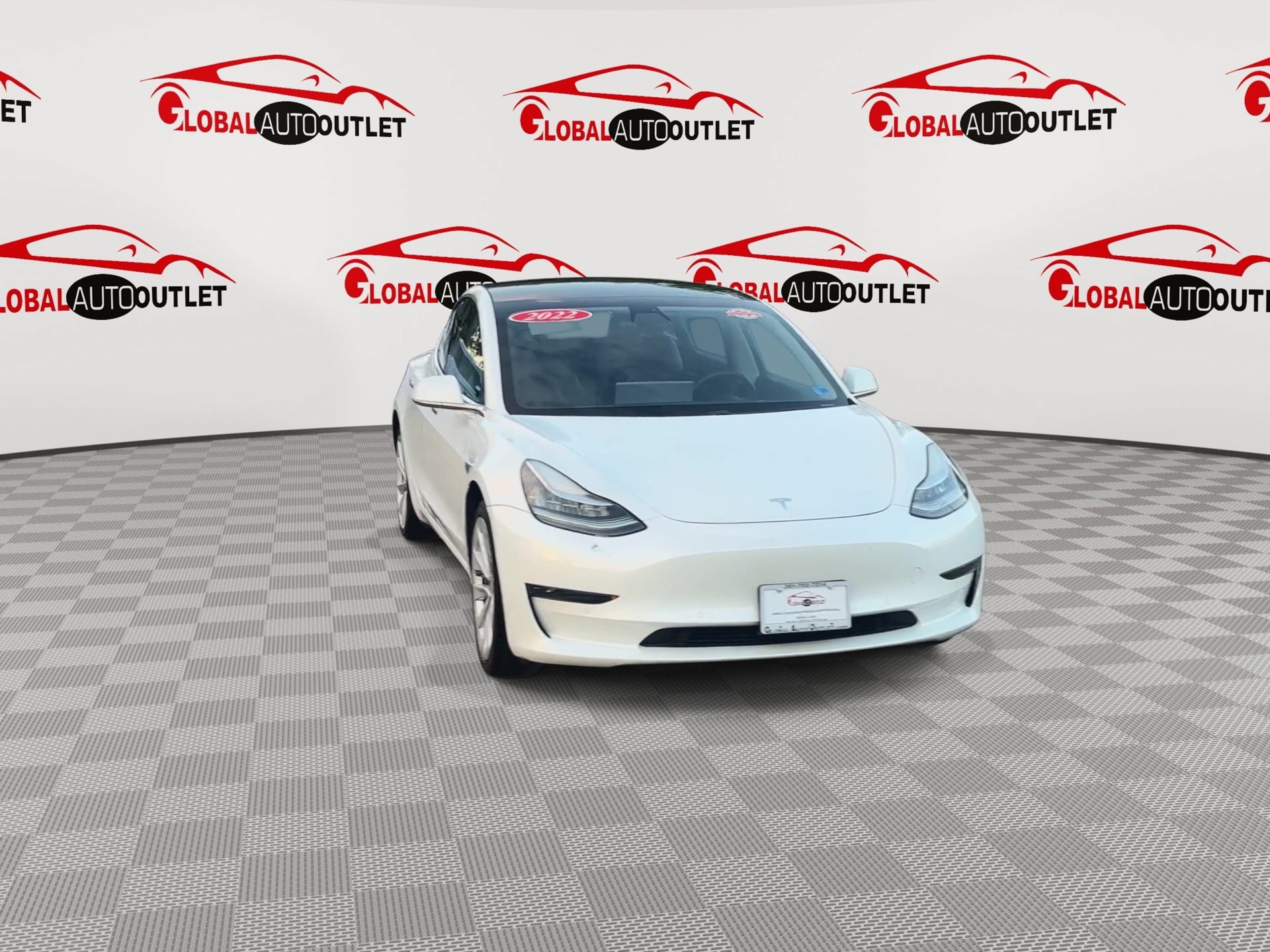 Used 2020 Tesla Model 3 Standard Range Plus RWD image 3
