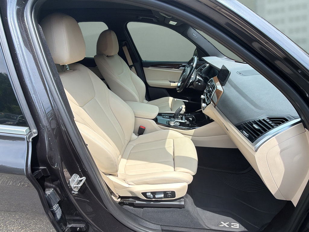 Used 2021 BMW X3 sDrive30i w/ Premium Package RWD image 18