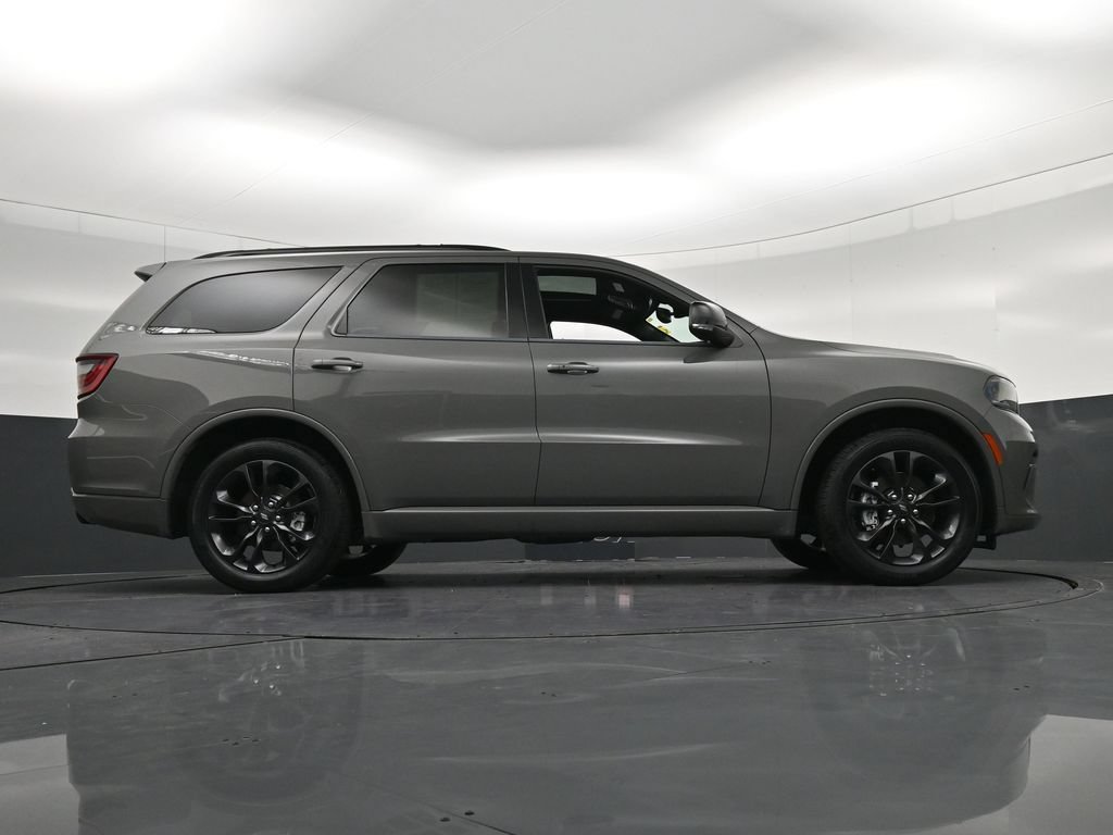Used 2024 Dodge Durango GT RWD image 29