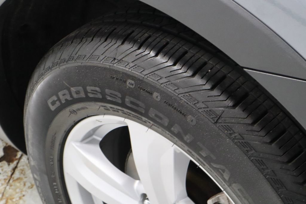 Used 2023 Kia Sorento LX FWD image 19