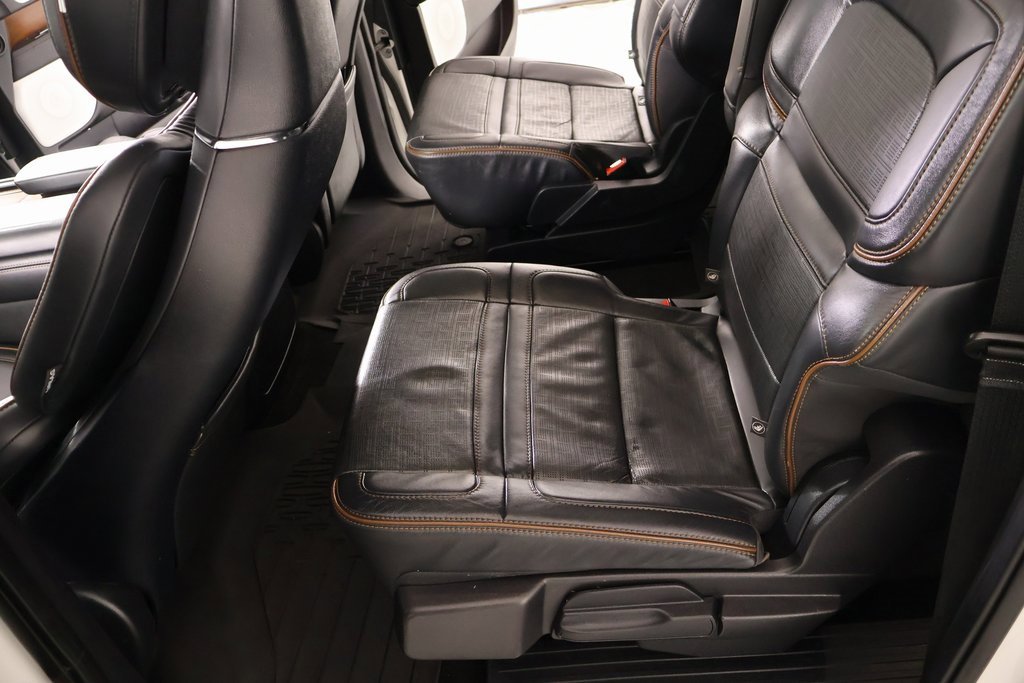 Used 2023 Lincoln Navigator L Black Label image 13
