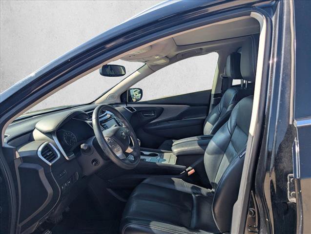 Used 2016 Nissan Murano Platinum w/ Platinum Technology Package FWD image 12