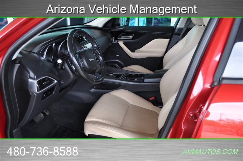 Used 2017 Jaguar F-PACE Premium AWD/4WD image 24