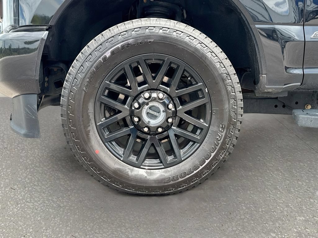 Certified 2022 Ford F250 Lariat w/ Black Appearance Package AWD/4WD image 31