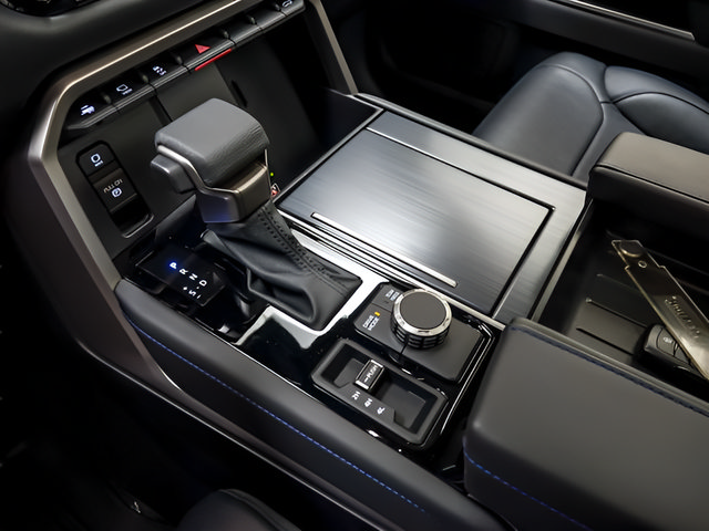 New 2026 Toyota Tundra Platinum AWD/4WD image 24