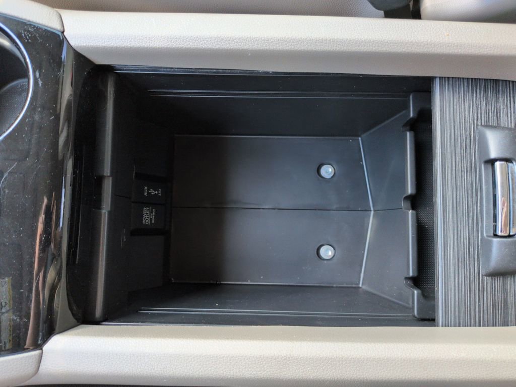 Used 2017 Honda Pilot Elite image 26