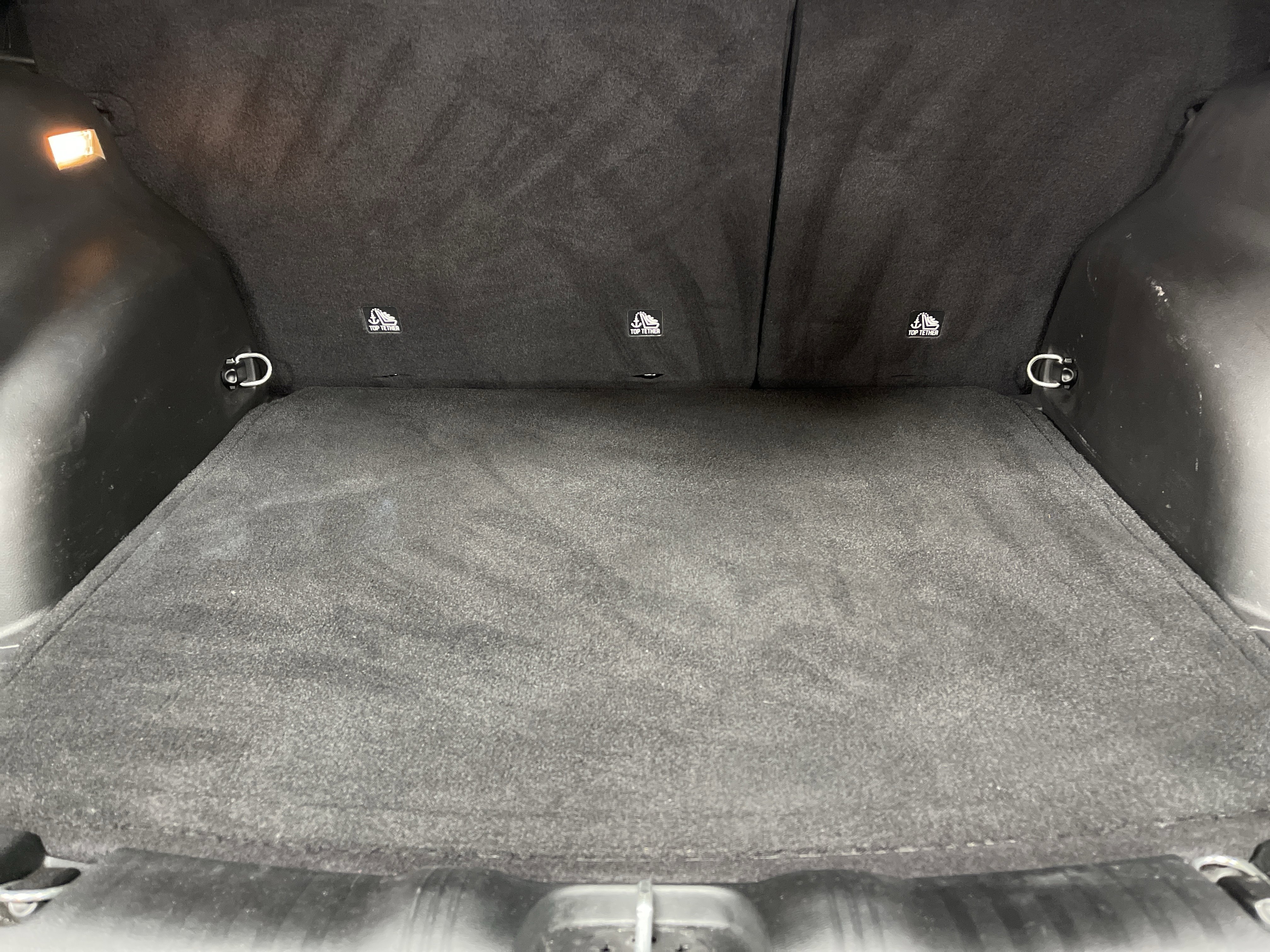 Used 2025 Jeep Compass Limited w/ Elite Group image 12